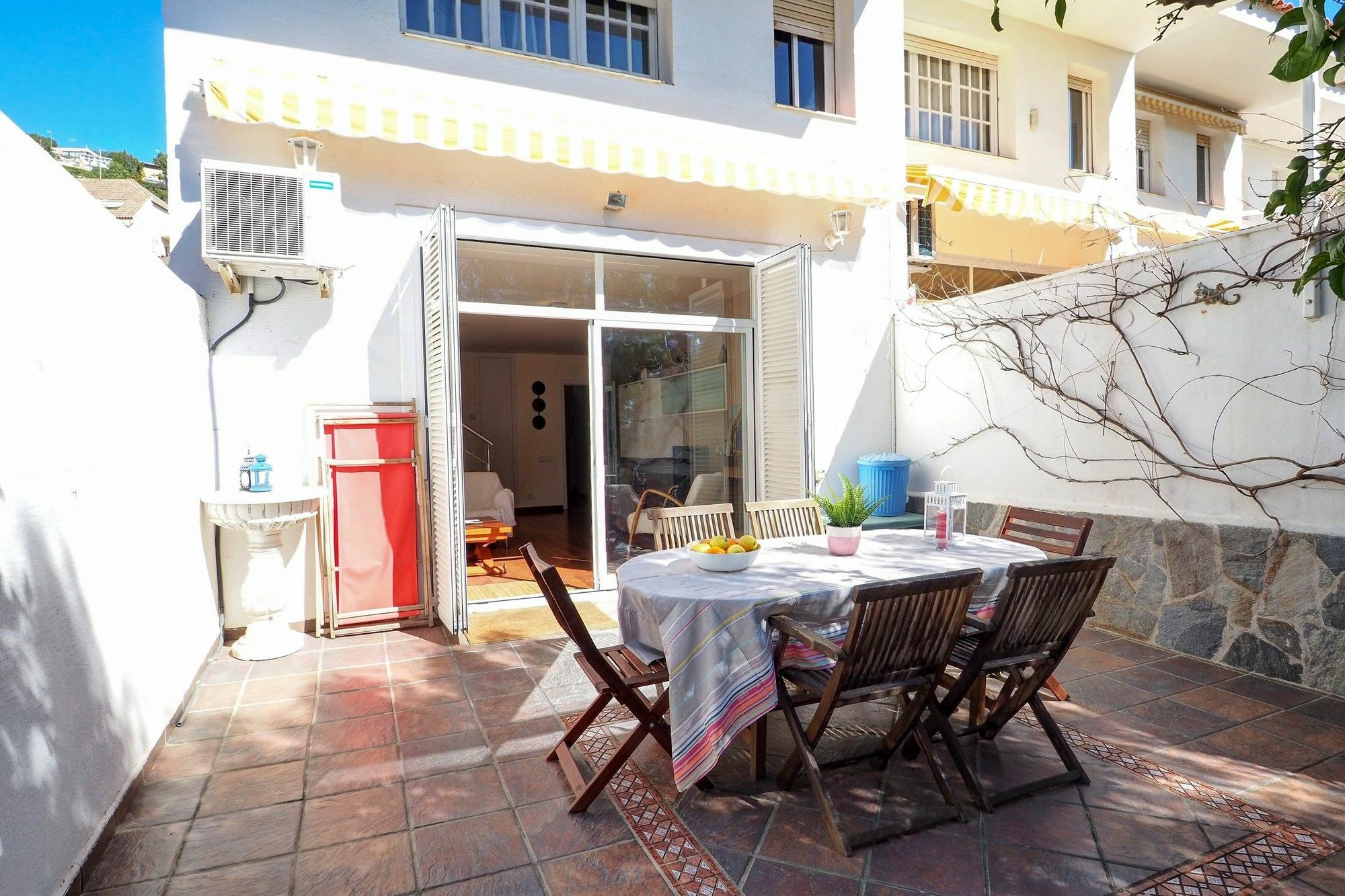 Sunny Triplex By Hello Homes Sitges Eksteriør billede